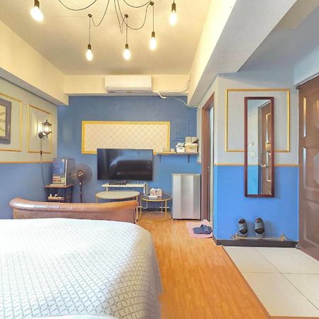 Hotel 一中喵喵 有統編收據 Tchaj-čung Exteriér fotografie