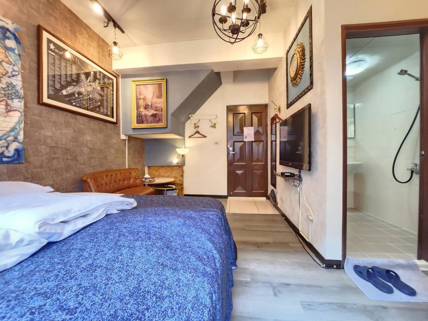 Hotel 一中喵喵 有統編收據 Tchaj-čung Exteriér fotografie