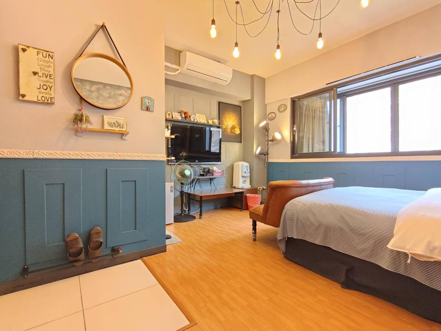 Hotel 一中喵喵 有統編收據 Tchaj-čung Exteriér fotografie
