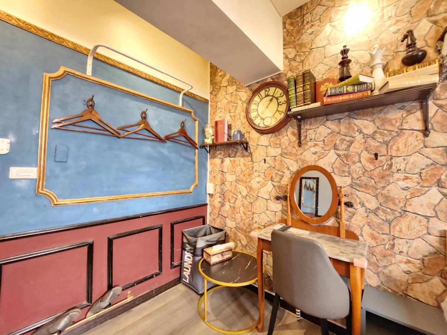Hotel 一中喵喵 有統編收據 Tchaj-čung Exteriér fotografie