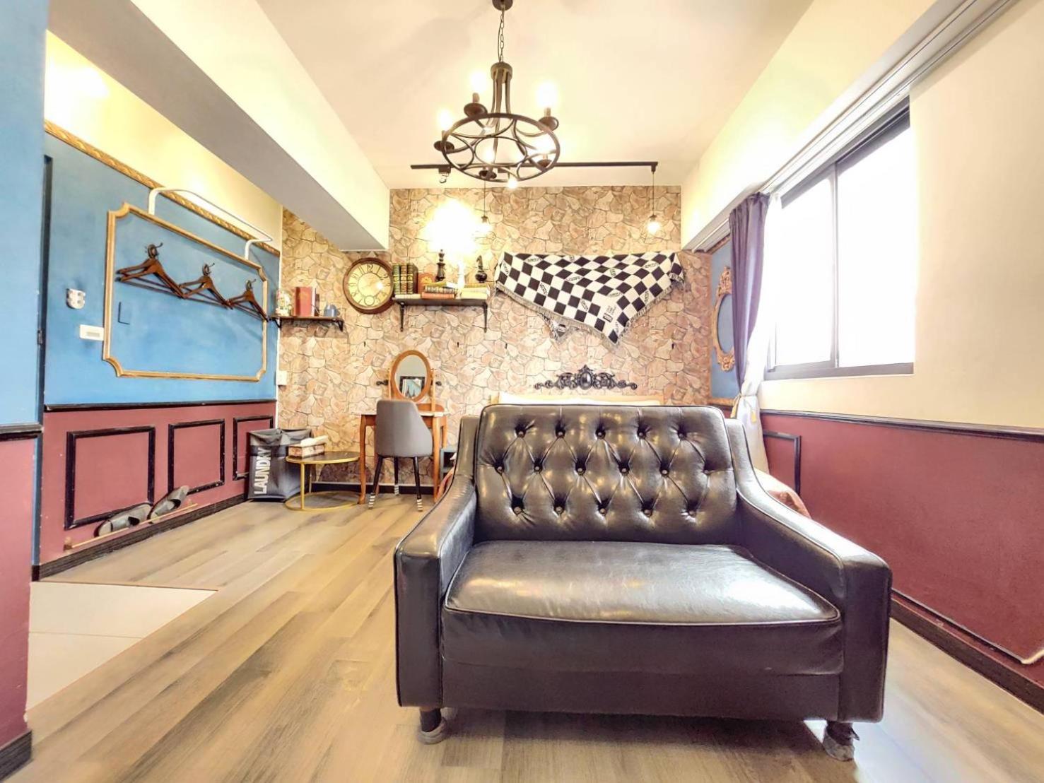 Hotel 一中喵喵 有統編收據 Tchaj-čung Exteriér fotografie